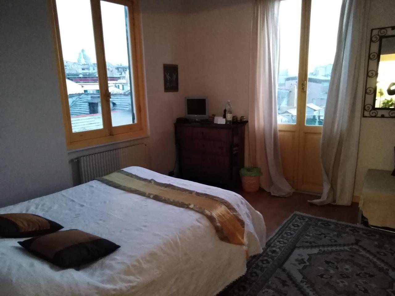 Bed And Breakfast " La Terrazza" Генуя Экстерьер фото