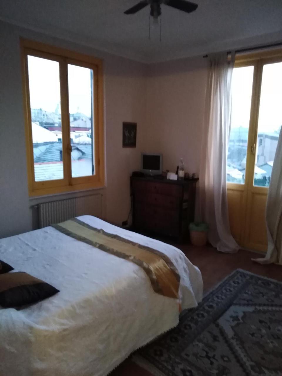 Bed And Breakfast " La Terrazza" Генуя Экстерьер фото